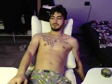 Jastin_Black Chaturbate stream image from January 21, 2025