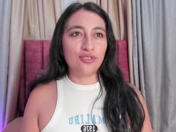 Lisahadwiin Chaturbate stream image from January 21, 2025