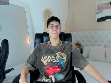 Eon_Skydreams Chaturbate stream image from January 21, 2025
