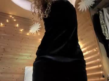Helgaa_ Chaturbate stream image from January 21, 2025
