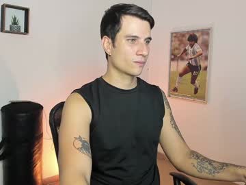 Jayalvarrez_ Chaturbate stream image from January 21, 2025
