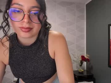 Miawils_ Chaturbate stream image from January 21, 2025