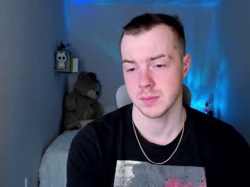 Toohornyserj Chaturbate stream image from January 21, 2025