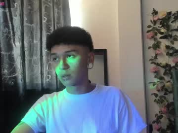 Darius_Hot1 Chaturbate stream image from January 21, 2025