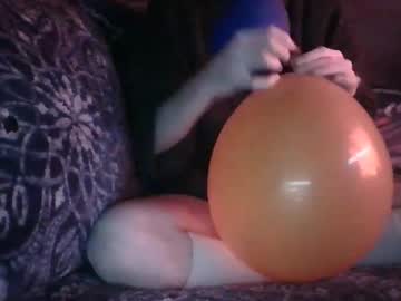 Loonerangel Chaturbate stream image from January 21, 2025
