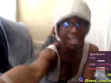 Viiickyyy Chaturbate stream image from January 21, 2025