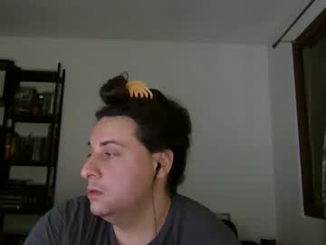 Bicuriousguy1993 Chaturbate stream image from January 21, 2025