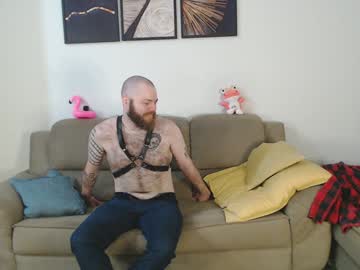 Hornyhairy_Bi Chaturbate stream image from January 21, 2025