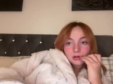 Kinkychantelle98 Chaturbate stream image from January 21, 2025