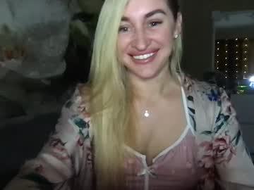 Tosyna07555 Chaturbate stream image from January 21, 2025