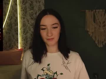 Alena_Navi Chaturbate stream image from January 22, 2025