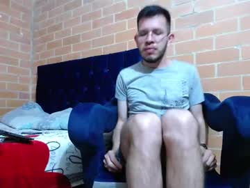 Astonfoxter Chaturbate stream image from January 22, 2025
