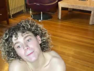 Lucydreamsbaby Chaturbate stream image from January 22, 2025