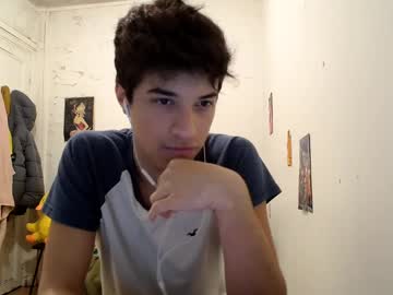 Guccidarren Chaturbate stream image from January 22, 2025