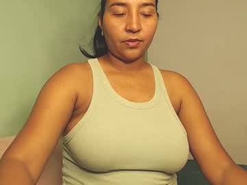 Loretta_ Chaturbate stream image from January 22, 2025