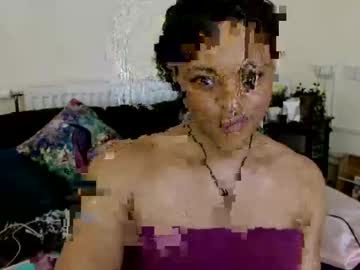 Kinky_Dolly_Ally Chaturbate stream image from January 22, 2025