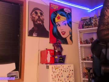 Kloelamaravilla18 Chaturbate stream image from January 22, 2025