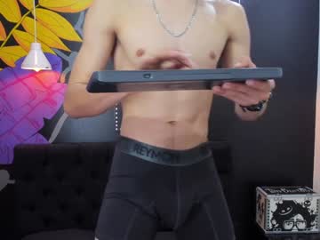 Cristtofer_Sexx Chaturbate stream image from January 22, 2025