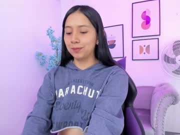 Moni_Rousse Chaturbate stream image from January 22, 2025