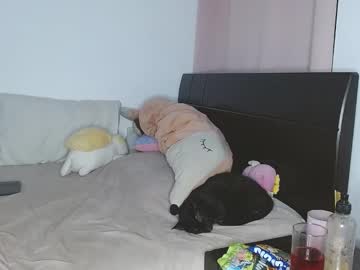 Doll_And_Sex Chaturbate stream image from January 22, 2025