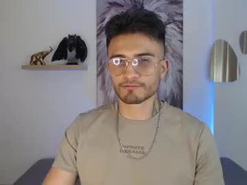 Yoshy_Man Chaturbate stream image from January 22, 2025