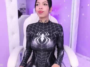Zoe_Kravitx Chaturbate stream image from January 22, 2025