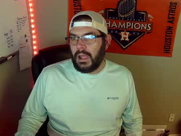 Taintnuzzler_13 Chaturbate stream image from January 22, 2025