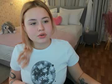 Anisakatte Chaturbate stream image from January 22, 2025
