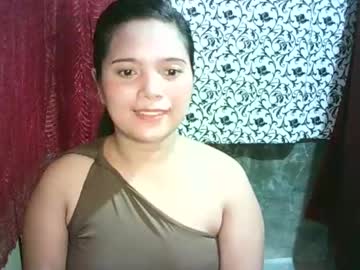 Ericapinay Chaturbate stream image from January 22, 2025