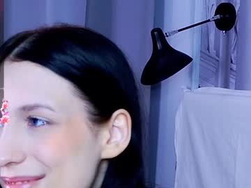 Janetolson Chaturbate stream image from January 22, 2025