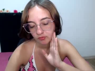 Lucyy_Sexxy Chaturbate stream image from January 22, 2025