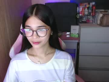 Sweetleigh18 Chaturbate stream image from January 22, 2025