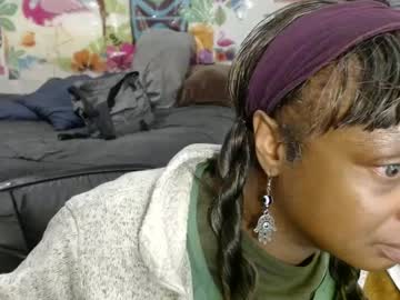Vixenfyre Chaturbate stream image from January 22, 2025
