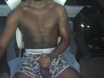 Jinxbear1 Chaturbate stream image from January 22, 2025