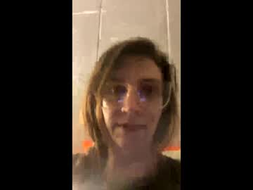 Kristinaxx20 Chaturbate stream image from January 22, 2025