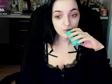 Lina_Tyaan Chaturbate stream image from January 22, 2025