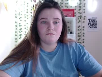 Light_Lunaa Chaturbate stream image from January 22, 2025