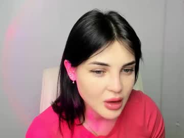 Suzanne_My Chaturbate stream image from January 22, 2025