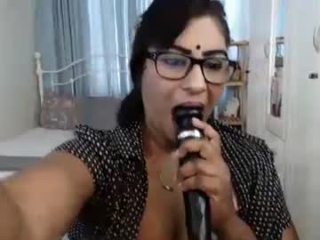 Wetindianxxx1 Chaturbate stream image from January 22, 2025