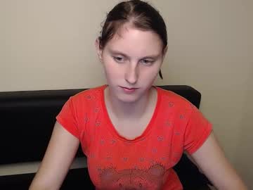 Adrianatell_ Chaturbate stream image from January 22, 2025