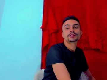 Danieeel_19 Chaturbate stream image from January 22, 2025