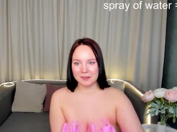 Maya_Suun Chaturbate stream image from January 22, 2025