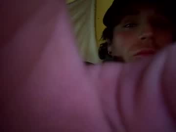 Dimepiecebottom Chaturbate stream image from January 22, 2025