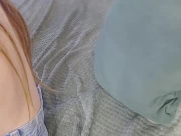 Kiradoll25 Chaturbate stream image from January 22, 2025