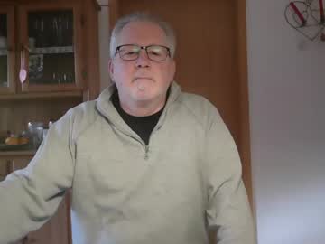 Toto758 Chaturbate stream image from January 22, 2025