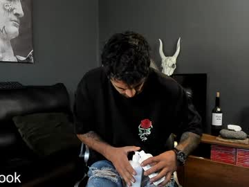 Davevilboy Chaturbate stream image from January 22, 2025