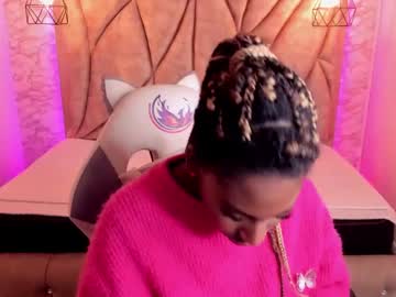 Queen_Perla_ Chaturbate stream image from January 22, 2025