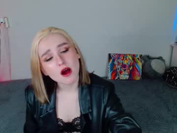 Erica_Black Chaturbate stream image from January 22, 2025