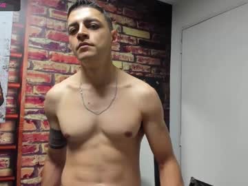 Frank_Millers Chaturbate stream image from January 22, 2025