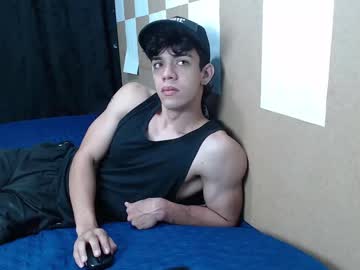 Henry_Gandy Chaturbate stream image from January 22, 2025